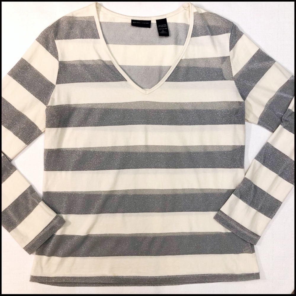 SOLD! New York & Company Silver Stripe VNeck Top - Picture 3 of 8